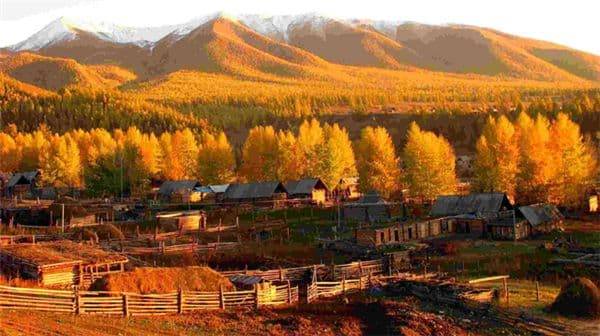 silk-road-travel-by-train