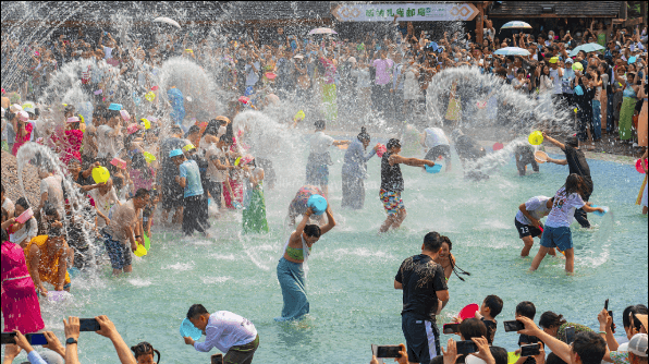 Water Splashing Festival.png