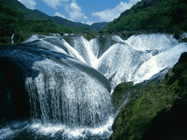 pearl shoal waterfall.png
