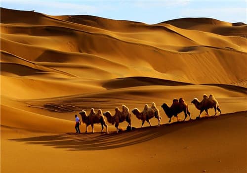 kumtag-desert-2.jpg