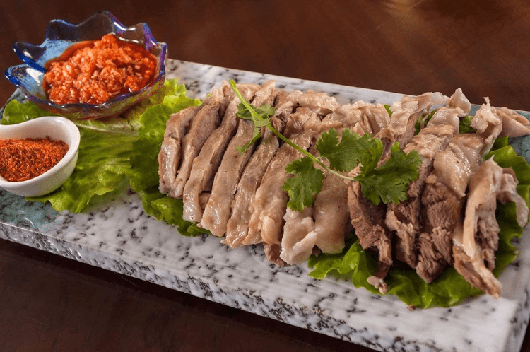 mutton eaten with hands