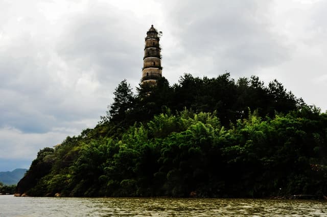 Yuankui Tower.jpg