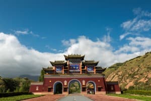 grottoes-in-gansu