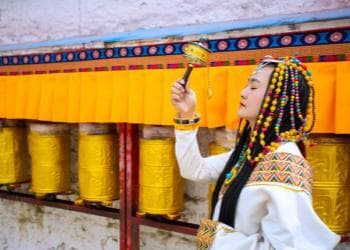 why-must-go-tibet-once-in-a-life-time