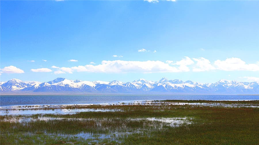 chatyr-kul-lake