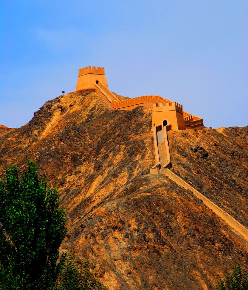 overhanging-great-wall overhanging-great-wall