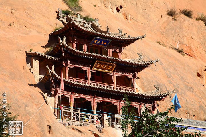 mati-temple-2