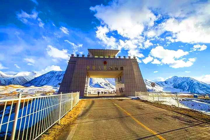 khunjerab-port-01 khunjerab-port-01