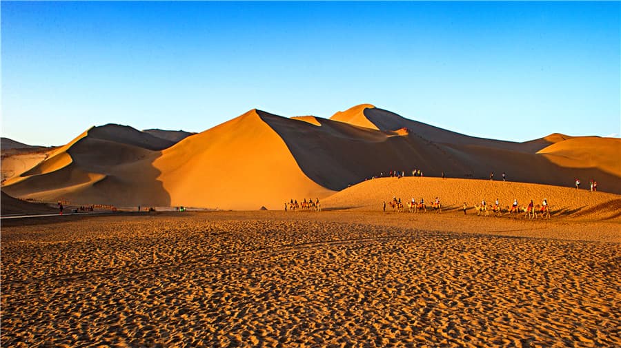 echoing-sand-mountain
