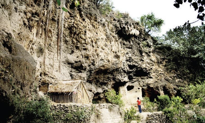 shah-allah-ditta-buddhist-caves