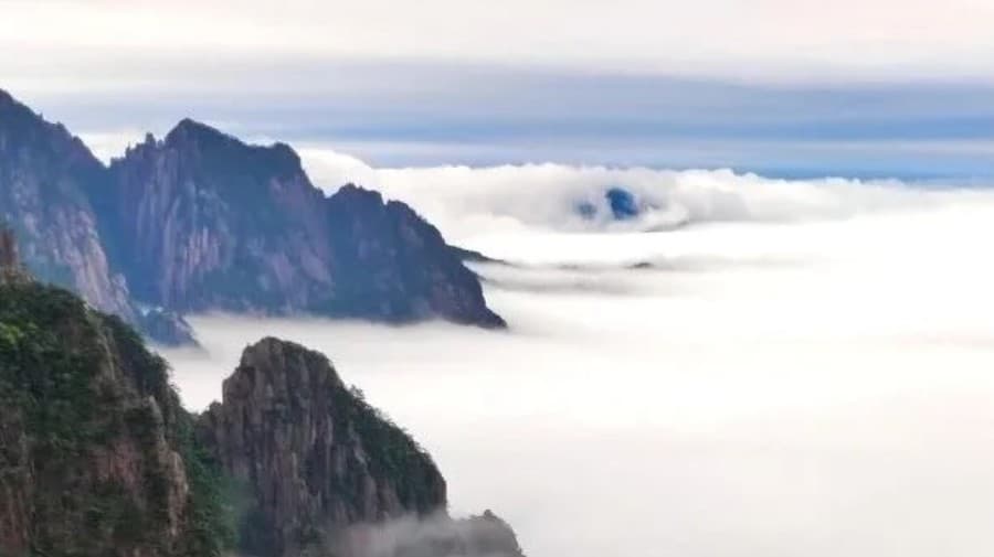 sea-of-cloud