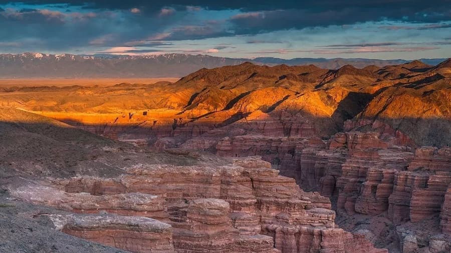 almaty-charyn-canyon