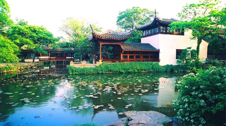 humble-administrator-s-garden