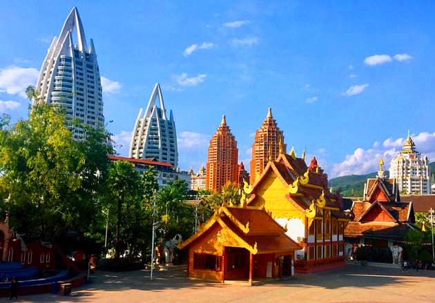 jinghong-golden-pagoda-1