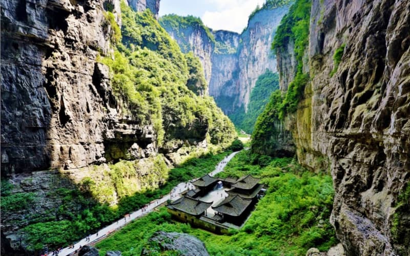 wulong-tiankeng-three-bridges