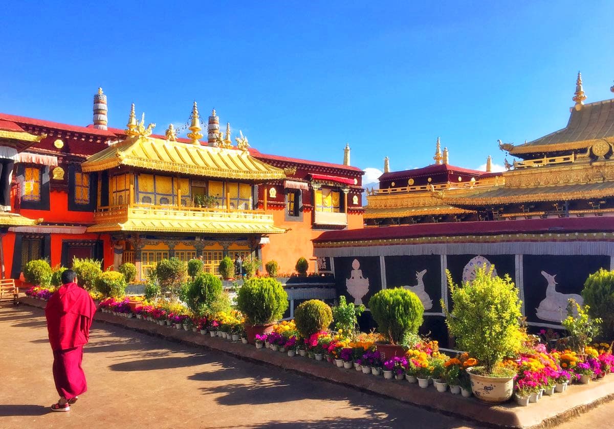 jokhang-temple jokhang-temple