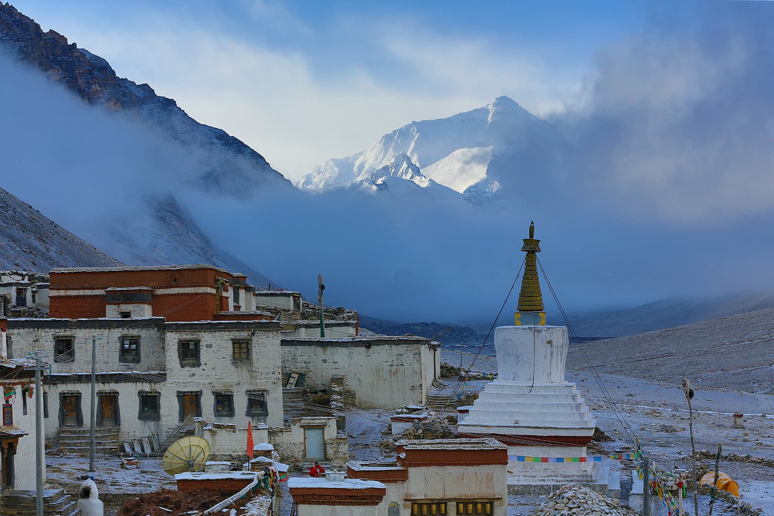 rongbuk-monastery rongbuk-monastery