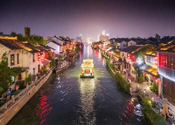 zhouzhuang-water-town-2