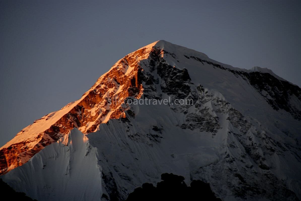 cho-oyu-mountain cho-oyu-mountain
