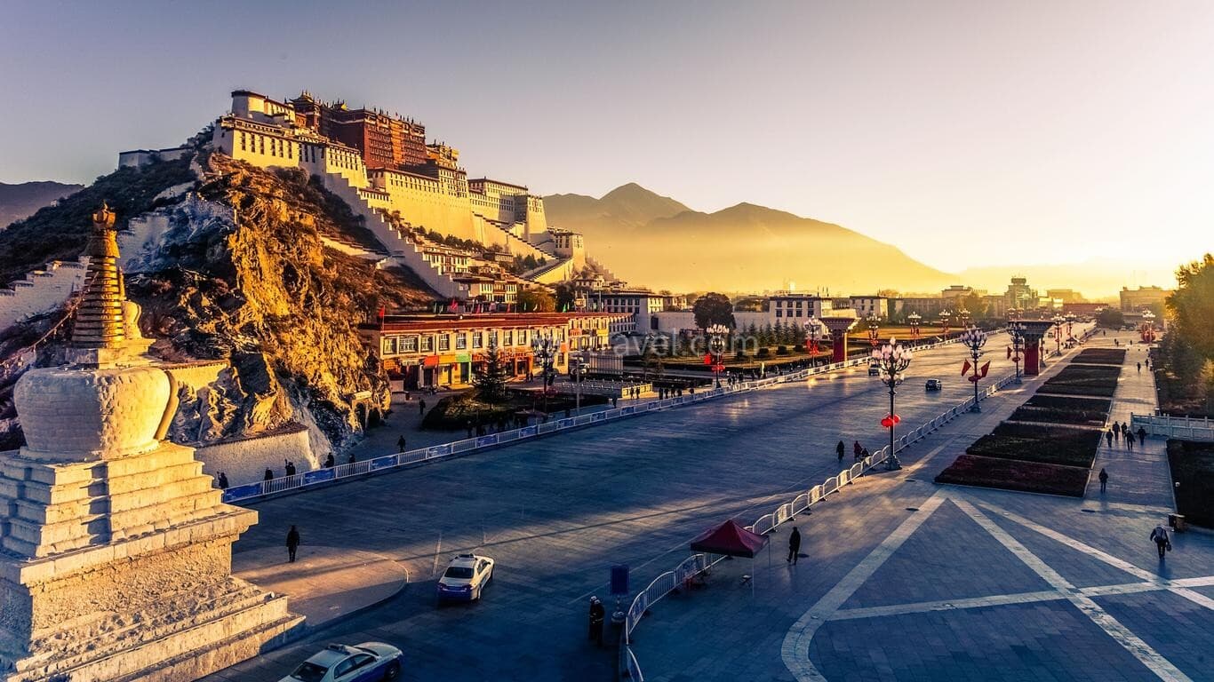 lhasa-city-2
