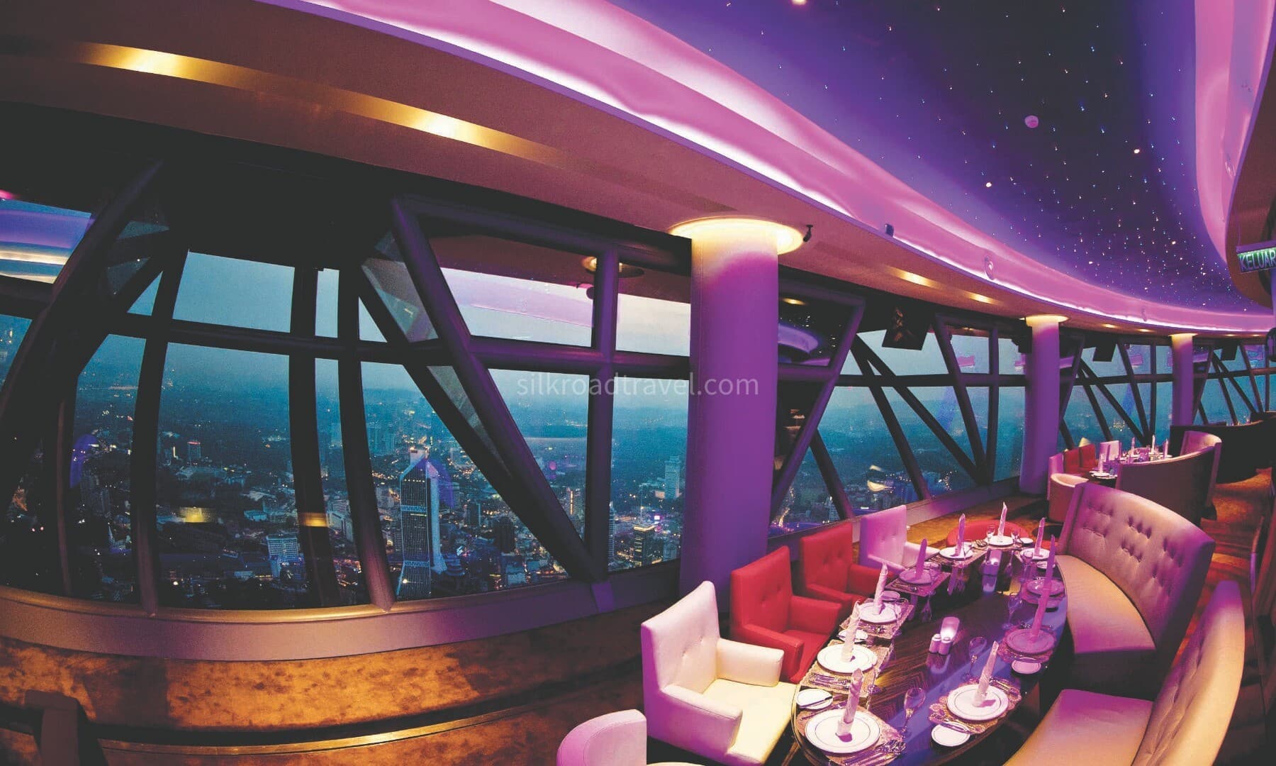 macau-tower-revolving-restaurant macau-tower-revolving-restaurant