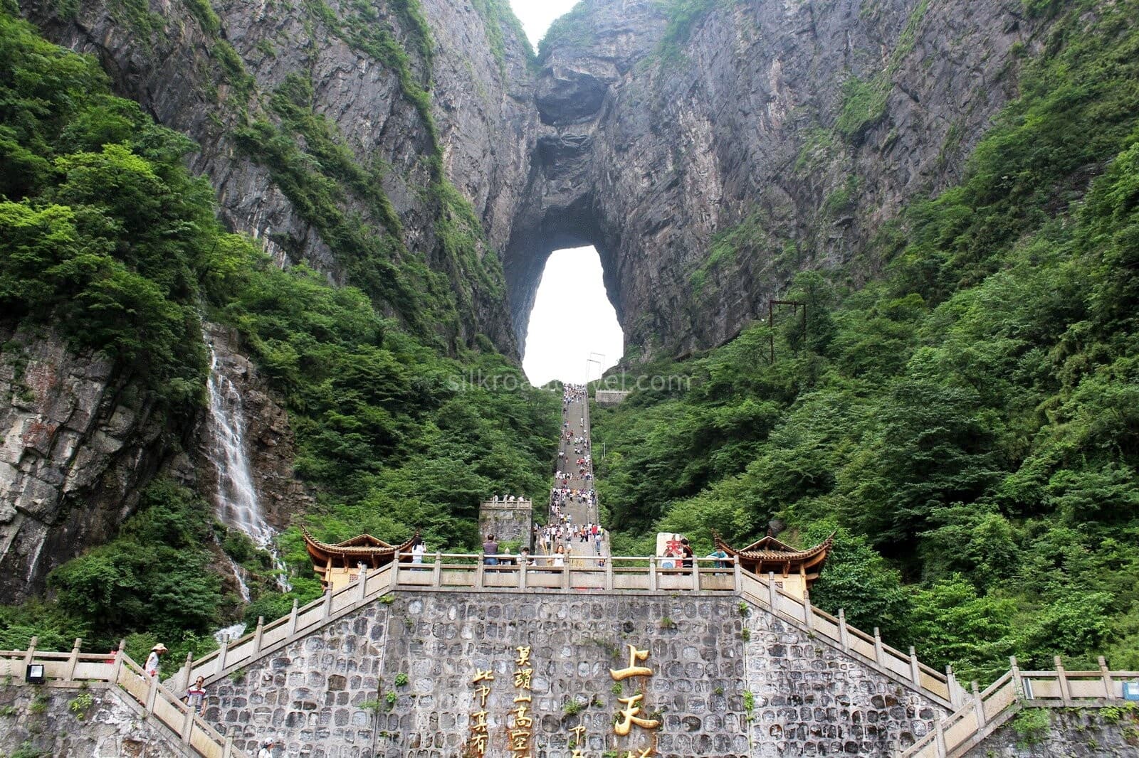 tianmen-mountain