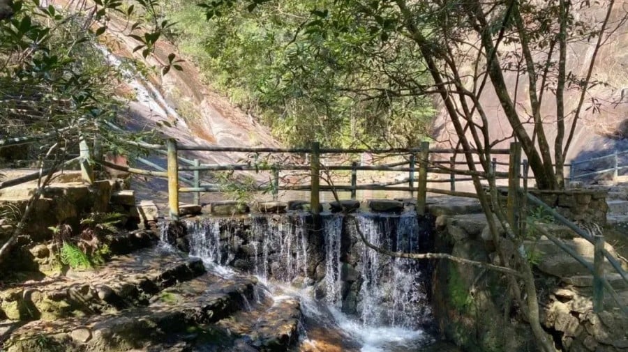 longchuan-grand-canyon