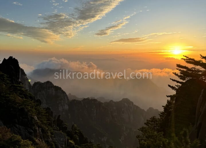 bright-summit-sunrise