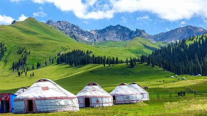 Nalati Grassland1.jpg Nalati Grassland1.jpg