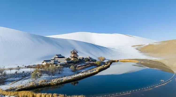 dunhuang winter.jpg dunhuang winter.jpg