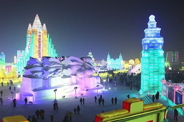 Harbin Beyond the Ice Festival.jpg Harbin Beyond the Ice Festival.jpg