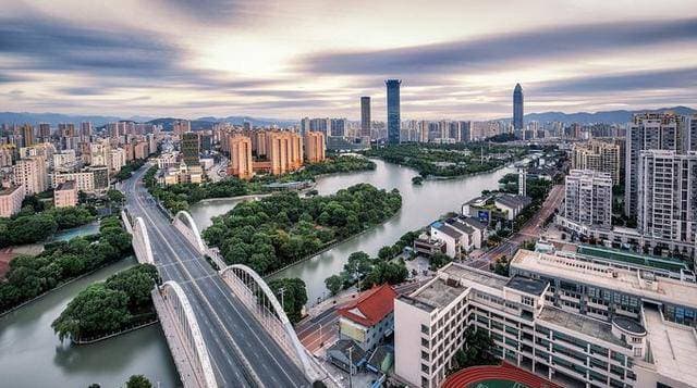 Zhejiang.jpg Zhejiang.jpg