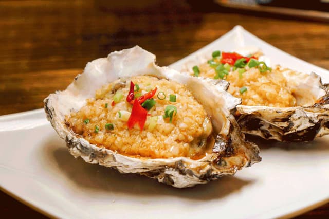 Oyster Zhanjiang.jpg Oyster Zhanjiang.jpg