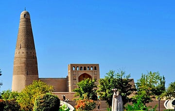 15-days-china-silk-road-tour-from-kashgar-to-chengdu-1 15-days-china-silk-road-tour-from-kashgar-to-chengdu-1