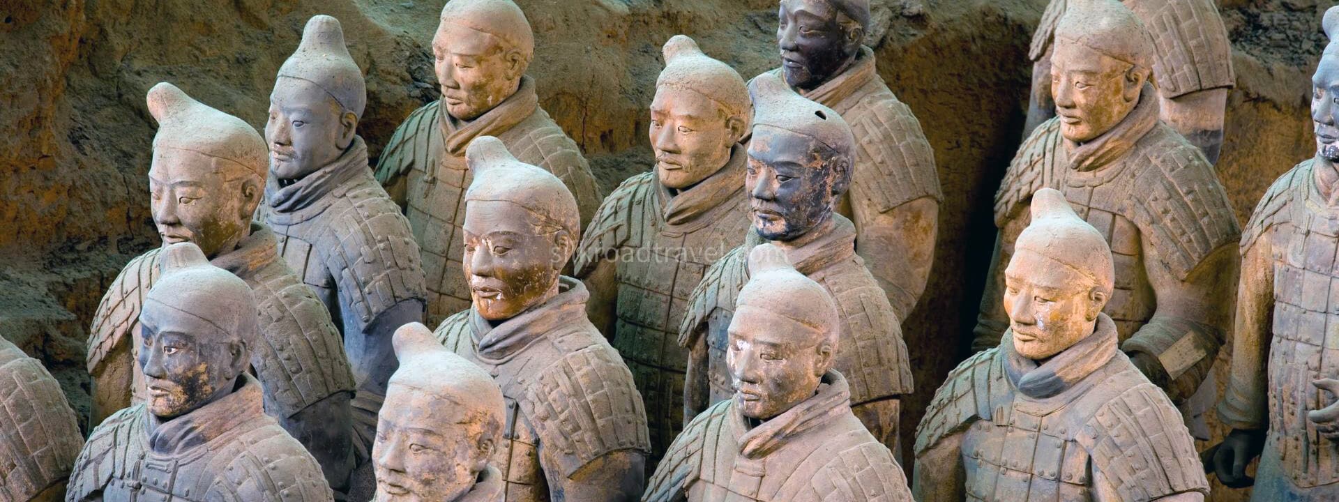 xi-an-terracotta-warriors xi-an-terracotta-warriors