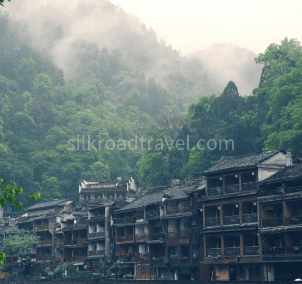 fenghuang-ancient-town-zhangjiajie fenghuang-ancient-town-zhangjiajie