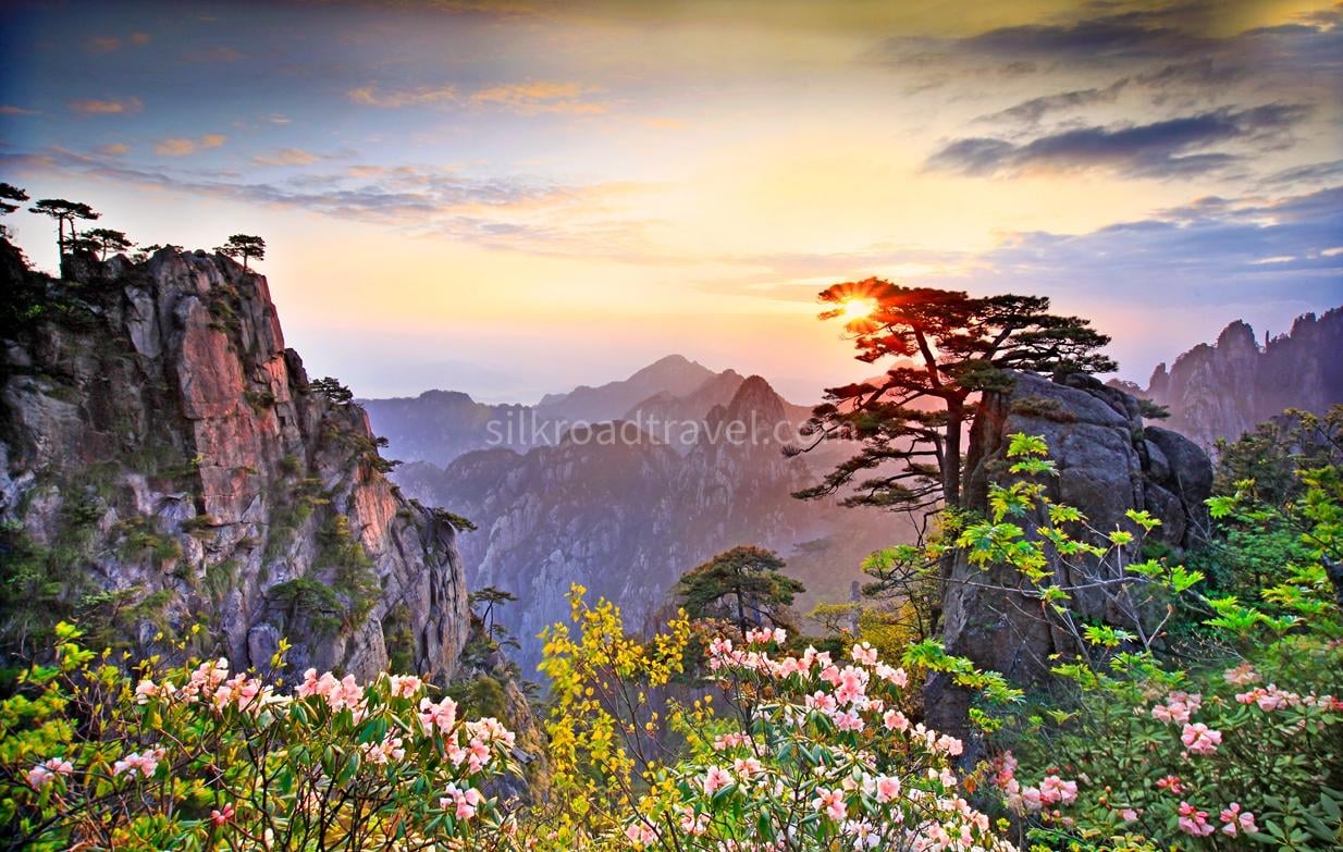 3-days-huangshan-private-tour-yellow-mountain-hongcun-village 3-days-huangshan-private-tour-yellow-mountain-hongcun-village