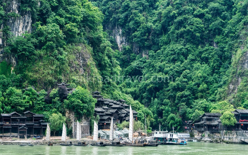 4-days-chongqing-yichang-yangtze-river-cruiseyangzi-explorer 4-days-chongqing-yichang-yangtze-river-cruiseyangzi-explorer