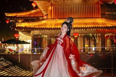 8-days-china-group-tour-to-beijing-xian-shanghai 8-days-china-group-tour-to-beijing-xian-shanghai