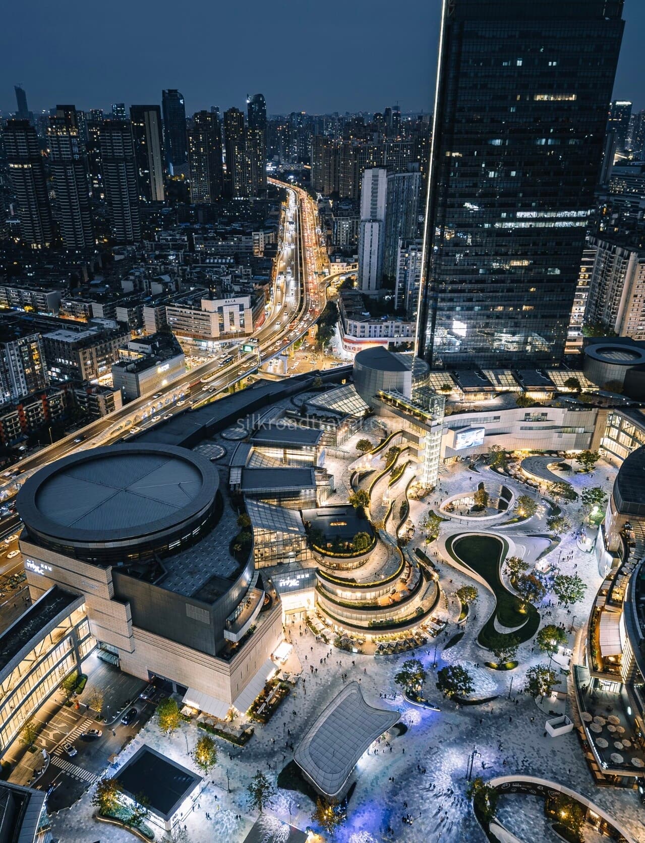 11-days-private-tour-to-chongqing-and-chengdu 11-days-private-tour-to-chongqing-and-chengdu