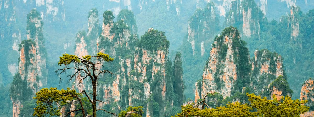 zhangjiajie.jpg zhangjiajie.jpg