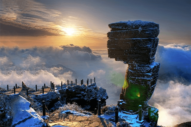 梵净山.jpg 梵净山.jpg