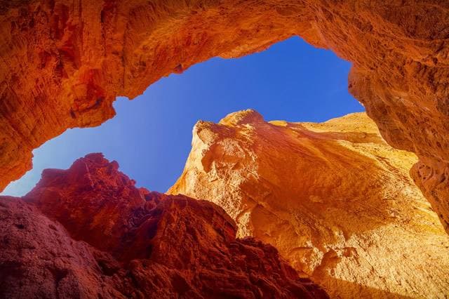 tianshan-grand-canyon.jpg tianshan-grand-canyon.jpg