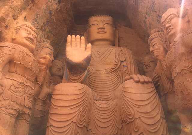 tiantishan-grottoes-2.jpg tiantishan-grottoes-2.jpg