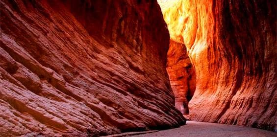 tianshan-grand-canyon-2.jpg tianshan-grand-canyon-2.jpg