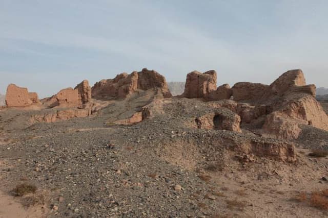 subashi-ruins-1.jpg subashi-ruins-1.jpg