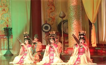 the-song-and-dance-performance-in-xi'an-12.jpg the-song-and-dance-performance-in-xi'an-12.jpg