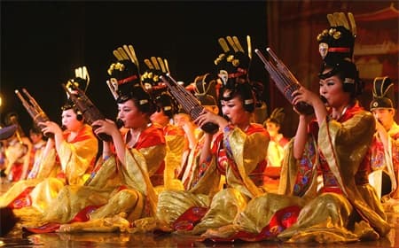 the-song-and-dance-performance-in-xi'an-6.jpg the-song-and-dance-performance-in-xi'an-6.jpg
