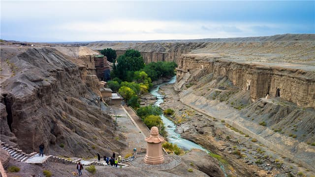yulin grottoes-1.jpg yulin grottoes-1.jpg