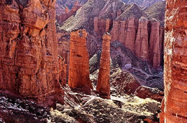 binggou-danxia.jpg binggou-danxia.jpg